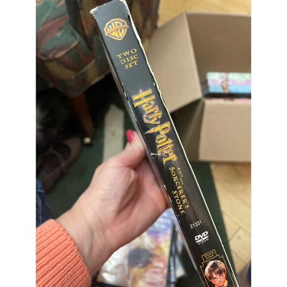 Harry Potter and the Sorcerers Stone DVD Movie - Picture 3 of 3